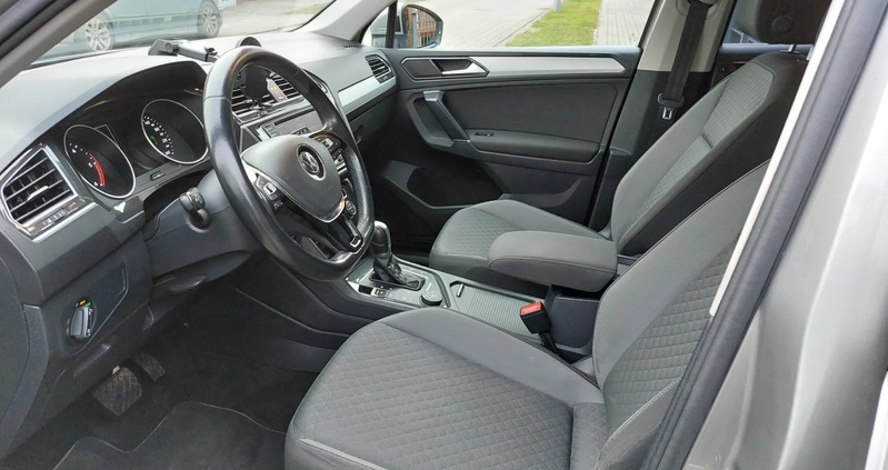 Volkswagen Tiguan cena 79900 przebieg: 225000, rok produkcji 2016 z Grodków małe 56
